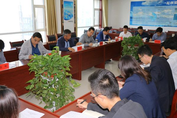 泓源公司黨委理論中心組舉行(擴大)學習會議(圖2) 泓源公司黨委理論中心組舉行(擴大)學習會議(圖2)